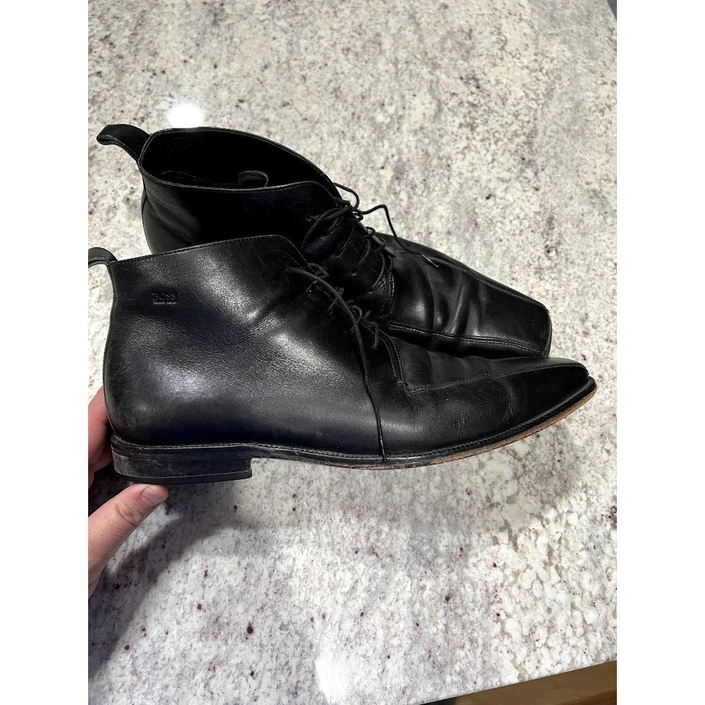Hugo Boss Mens Black Leather Square Toe Chukka Boots Size 9 Lace Up Ankle 10750